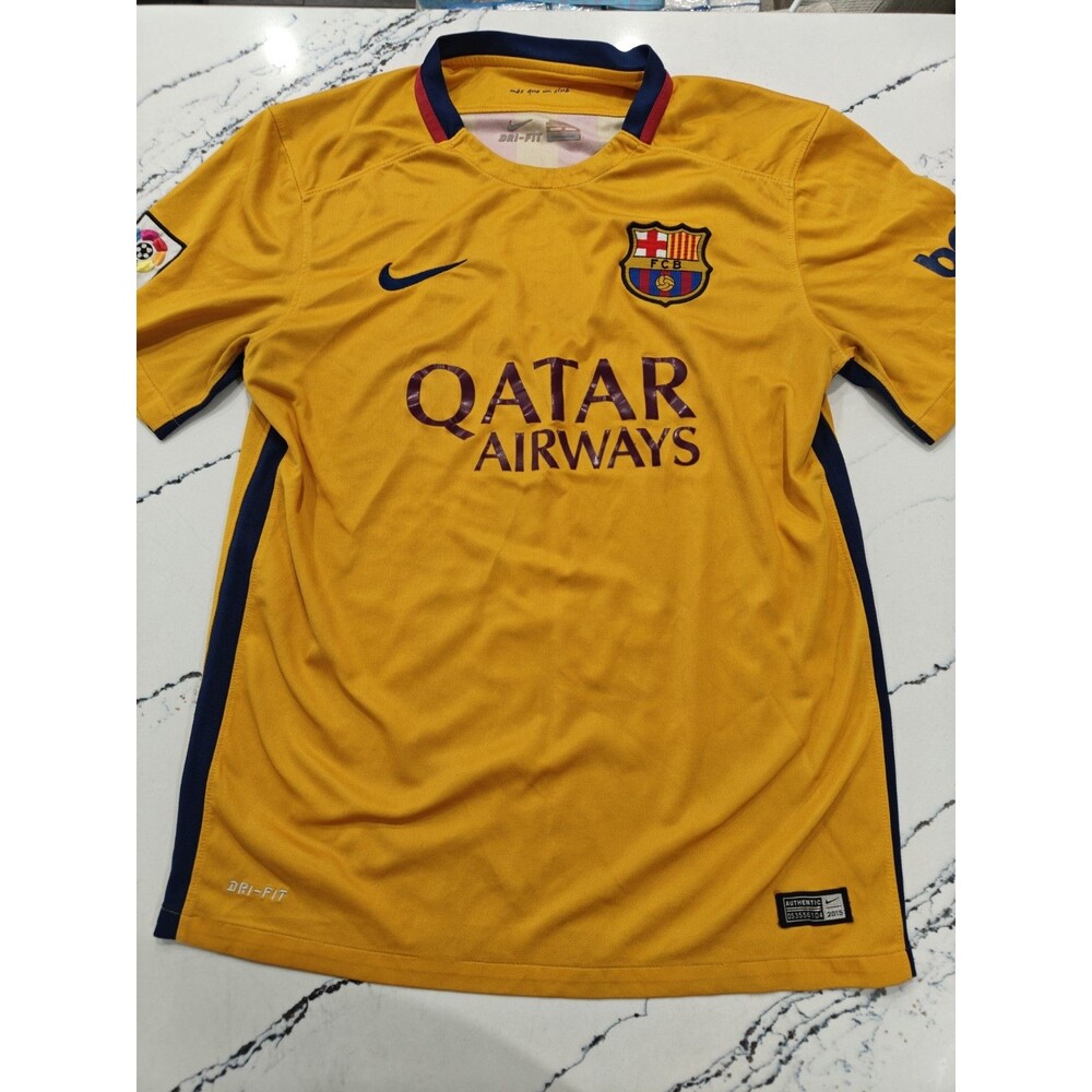 Nike FC Barcelona Jersey Mens Medium Yellow 2015 2016 Away Qatar Airways Soccer